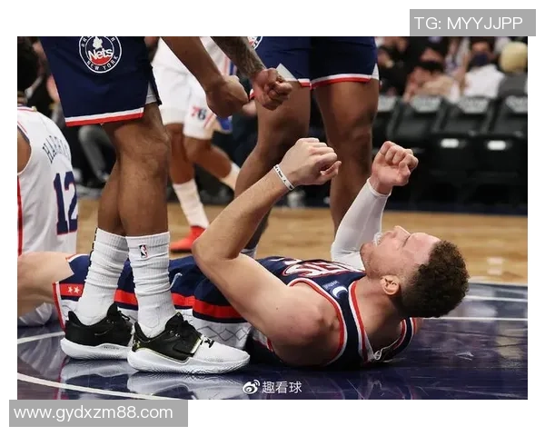 76人对篮网季后赛精彩直播全程回顾与分析尽在这里