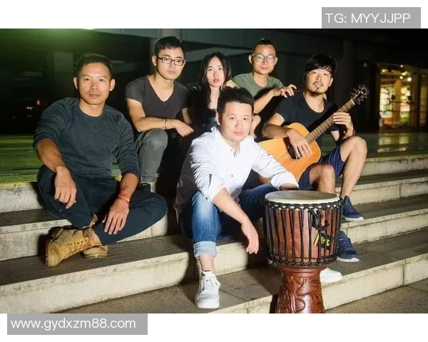 古铁雷斯的传奇人生与音乐之路：从街头艺人到国际巨星的蜕变历程