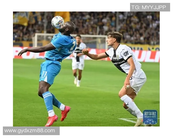 墨美洲与韦拉的精彩对决揭示足球战术与团队合作的完美结合