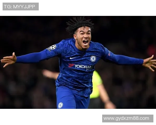 帕邱卡与普马斯激战正酣谁能在这场较量中笑到最后